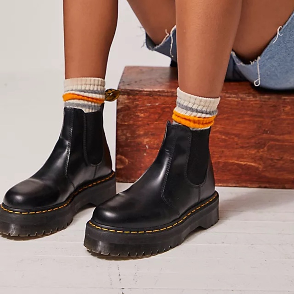 Dr Marten Quad chelsea boots